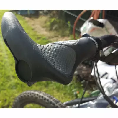 VELO Poignées Vélo Ergonomiques Avec Cornes Triple Densité - La Paire 8 VELO Poignées Vélo Ergonomiques Avec Cornes Triple Densité - La Paire – Image 6